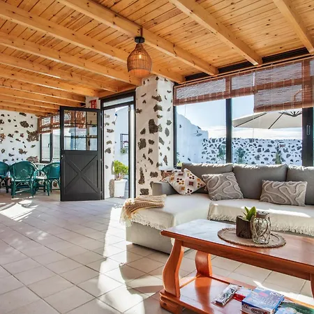 Casa Abuela Maria