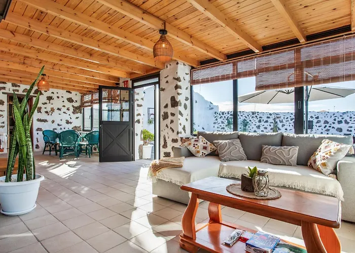 Casa Abuela Maria * La Oliva